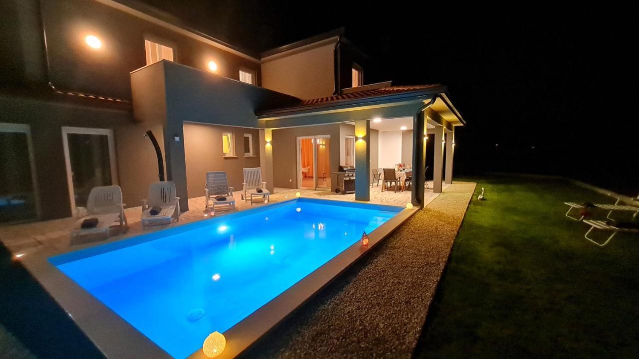 Villa Robert Kaštelir מראה חיצוני תמונה